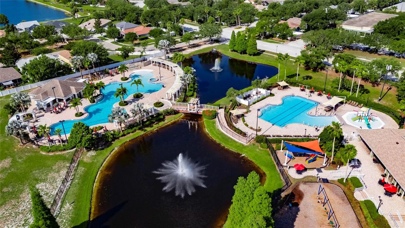 11517 CRESTLAKE VILLAGE DR