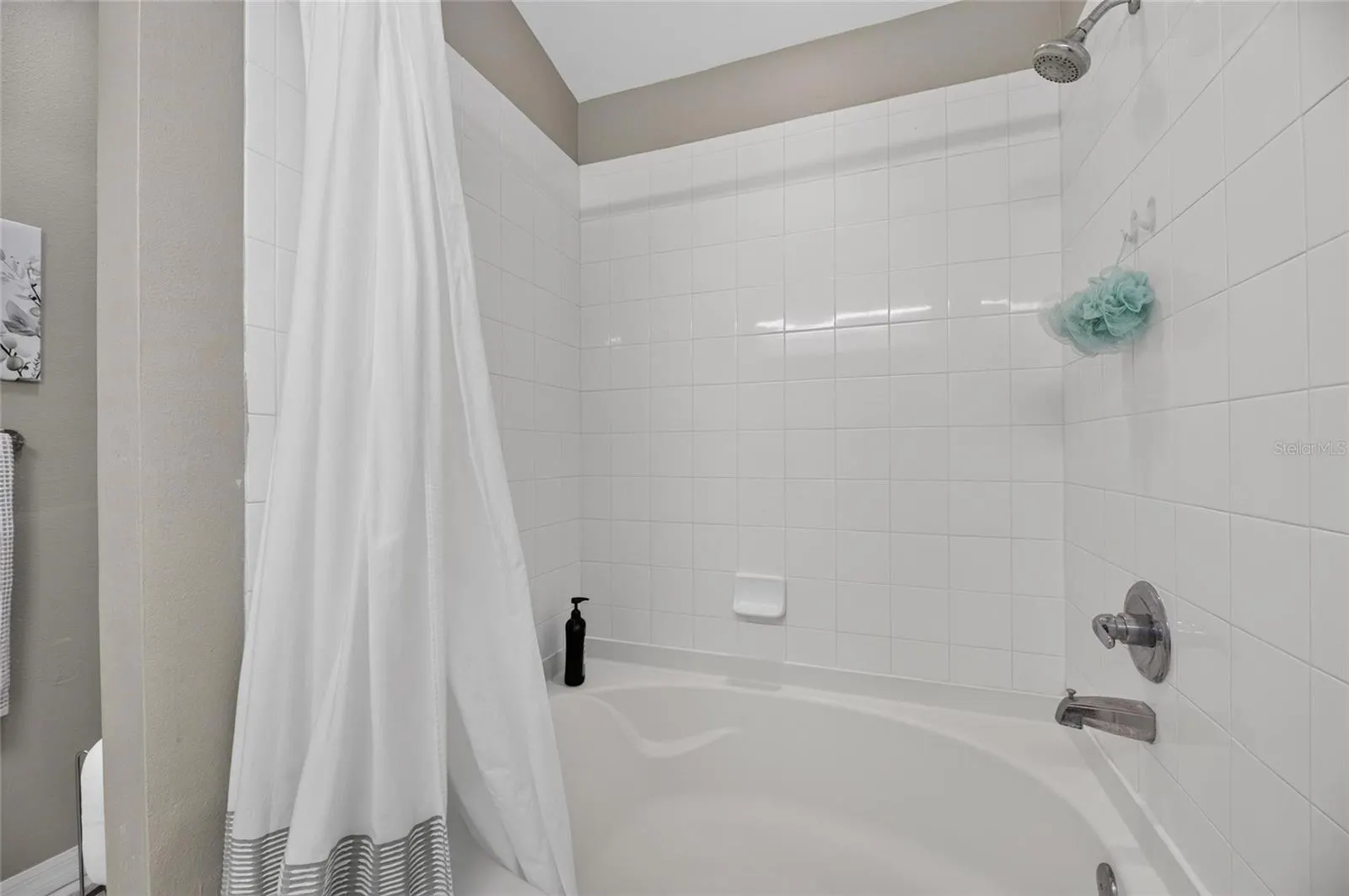 11517 CRESTLAKE VILLAGE DR