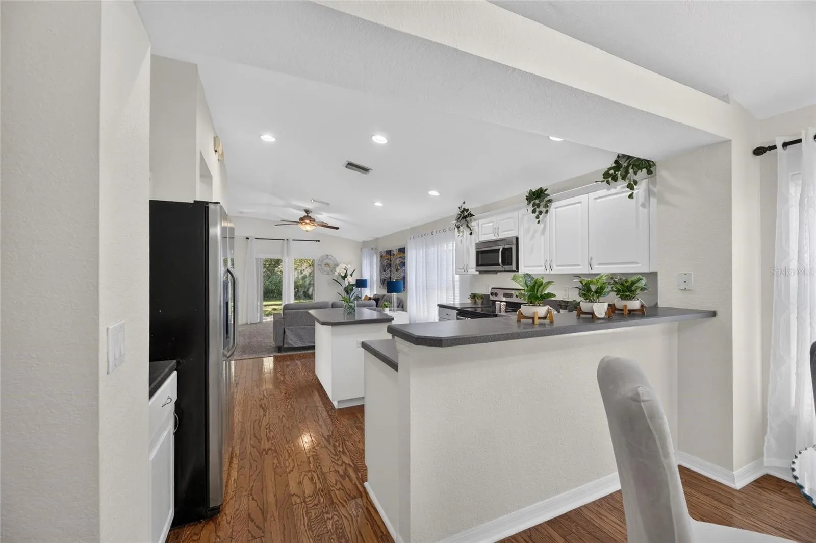 11517 CRESTLAKE VILLAGE DR