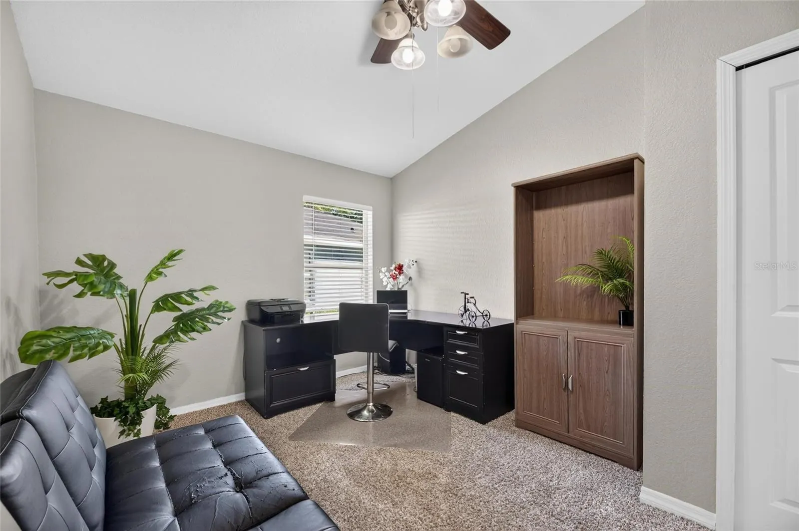 11517 CRESTLAKE VILLAGE DR