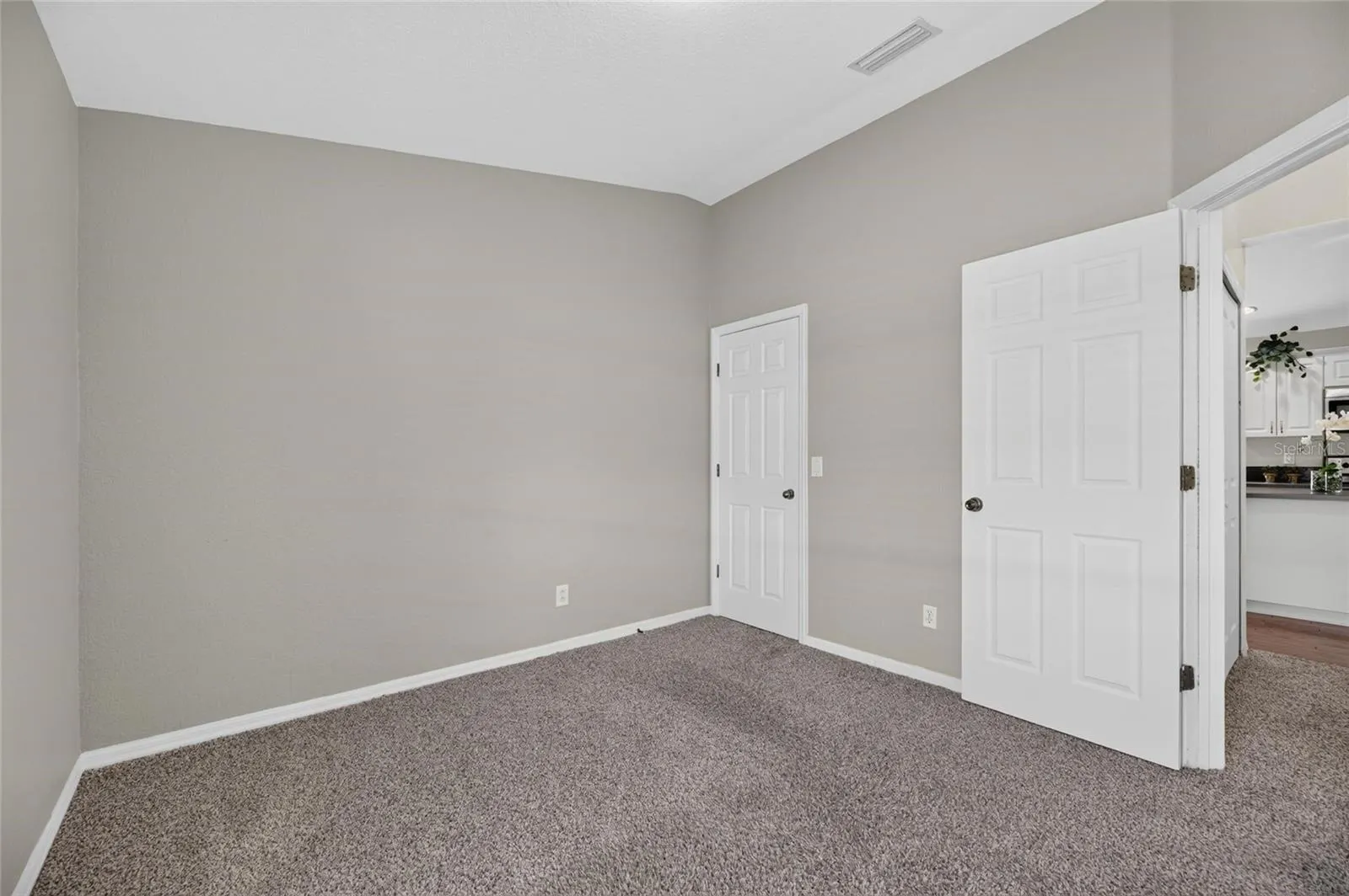 11517 CRESTLAKE VILLAGE DR