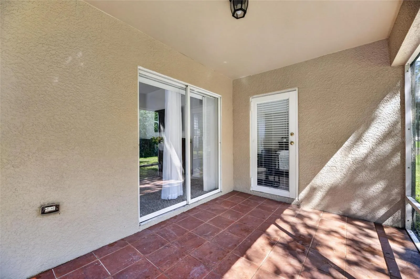 11517 CRESTLAKE VILLAGE DR