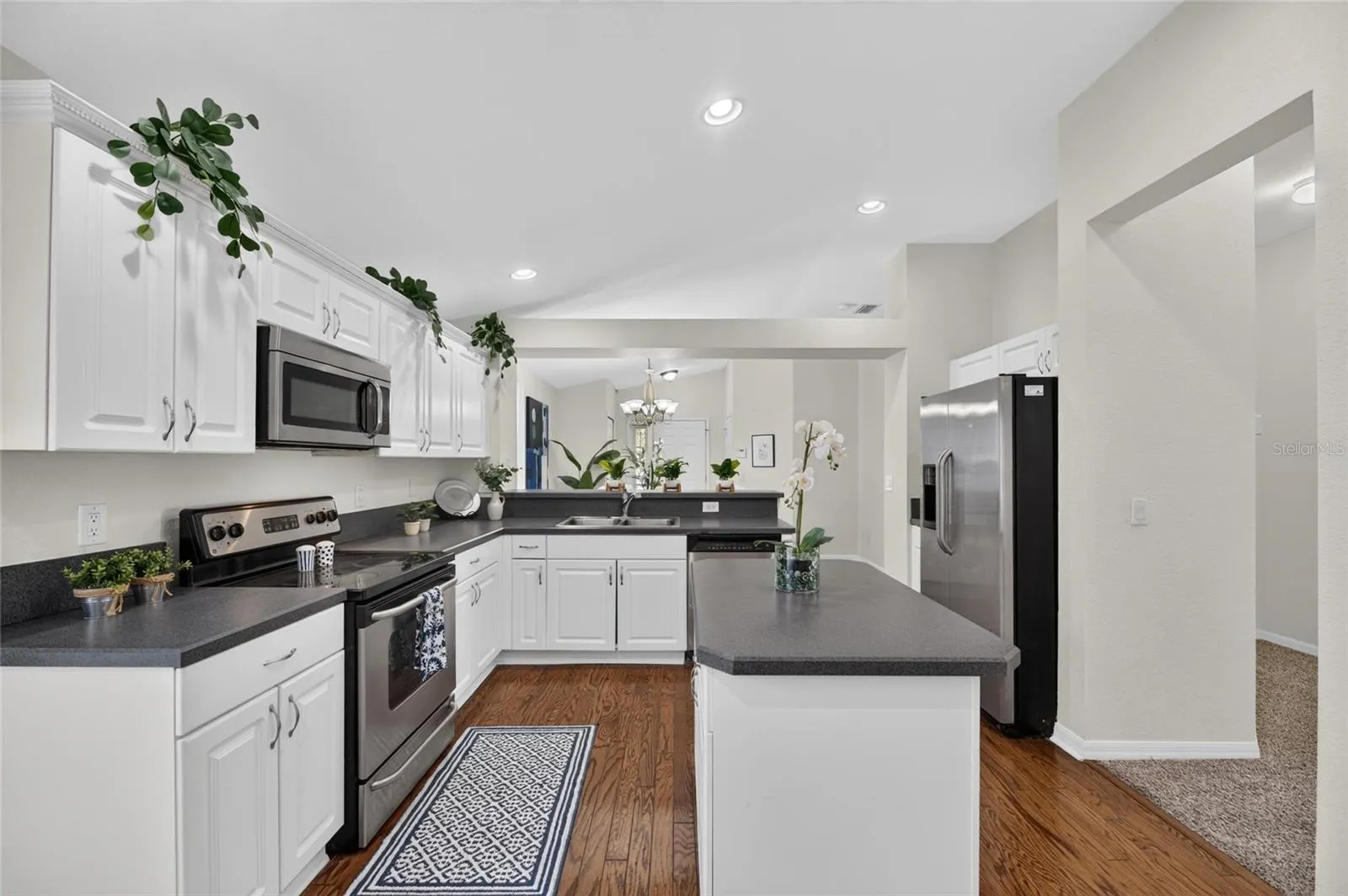 11517 CRESTLAKE VILLAGE DR