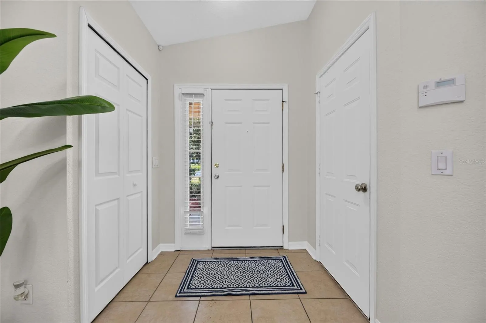 11517 CRESTLAKE VILLAGE DR