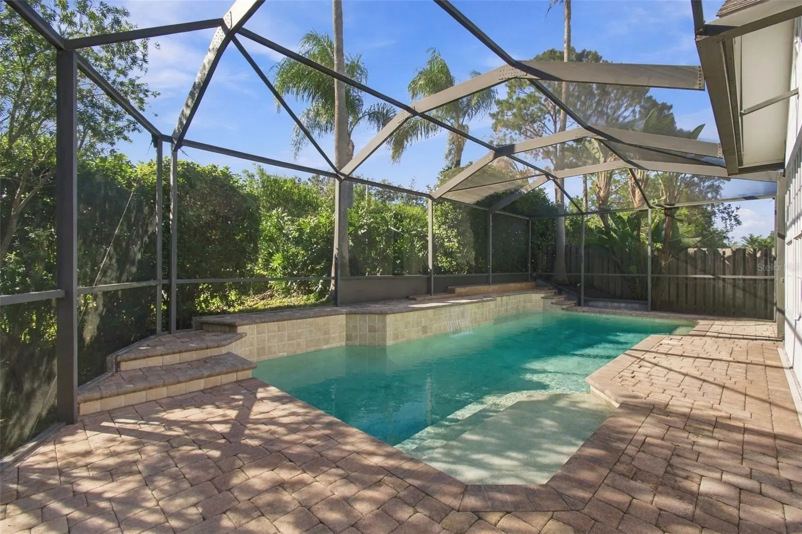 19302 GARDEN QUILT CIR