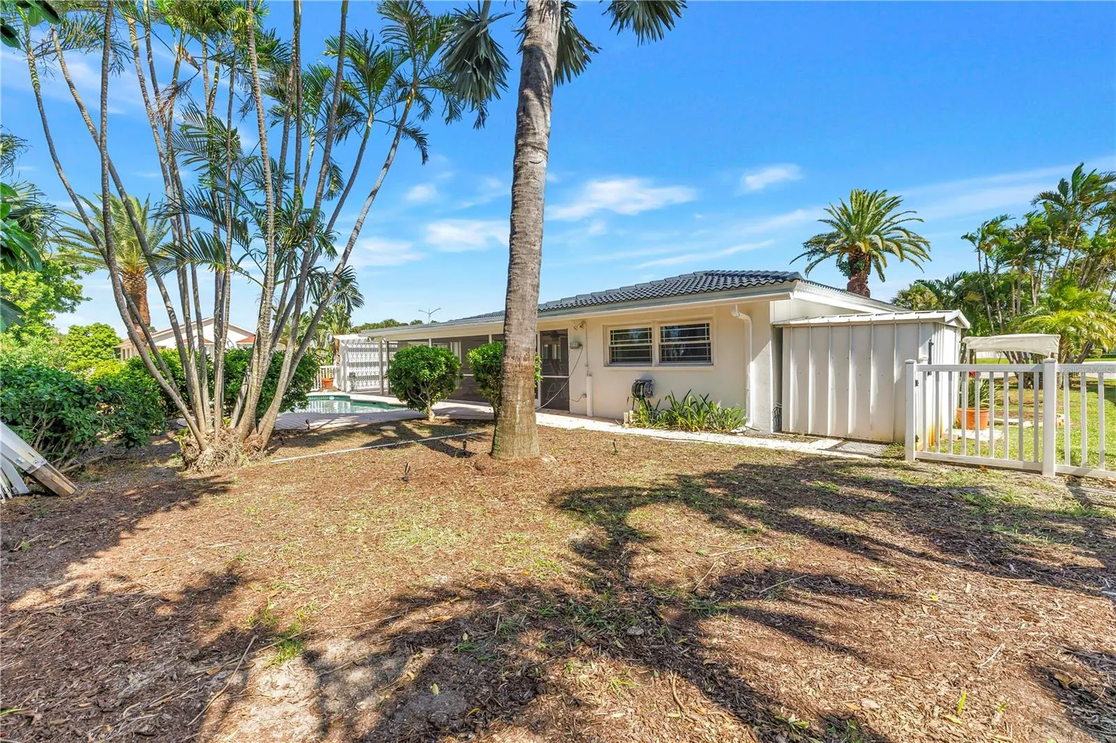 290 MONTE CRISTO BLVD