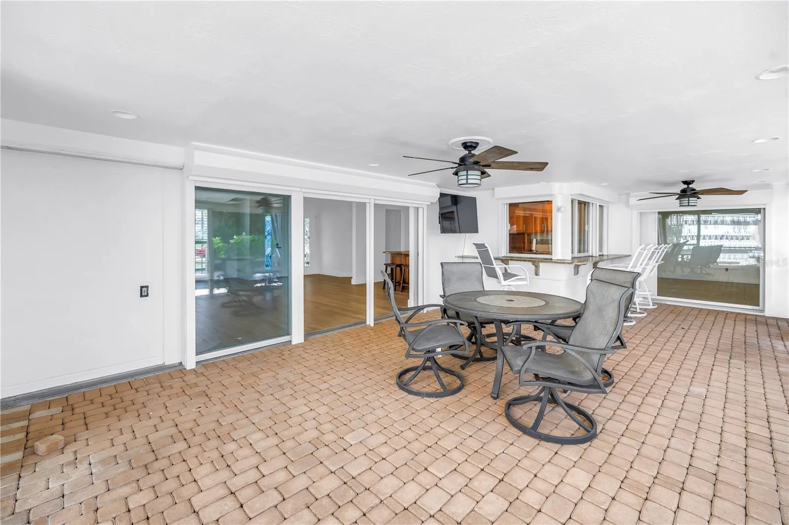 290 MONTE CRISTO BLVD