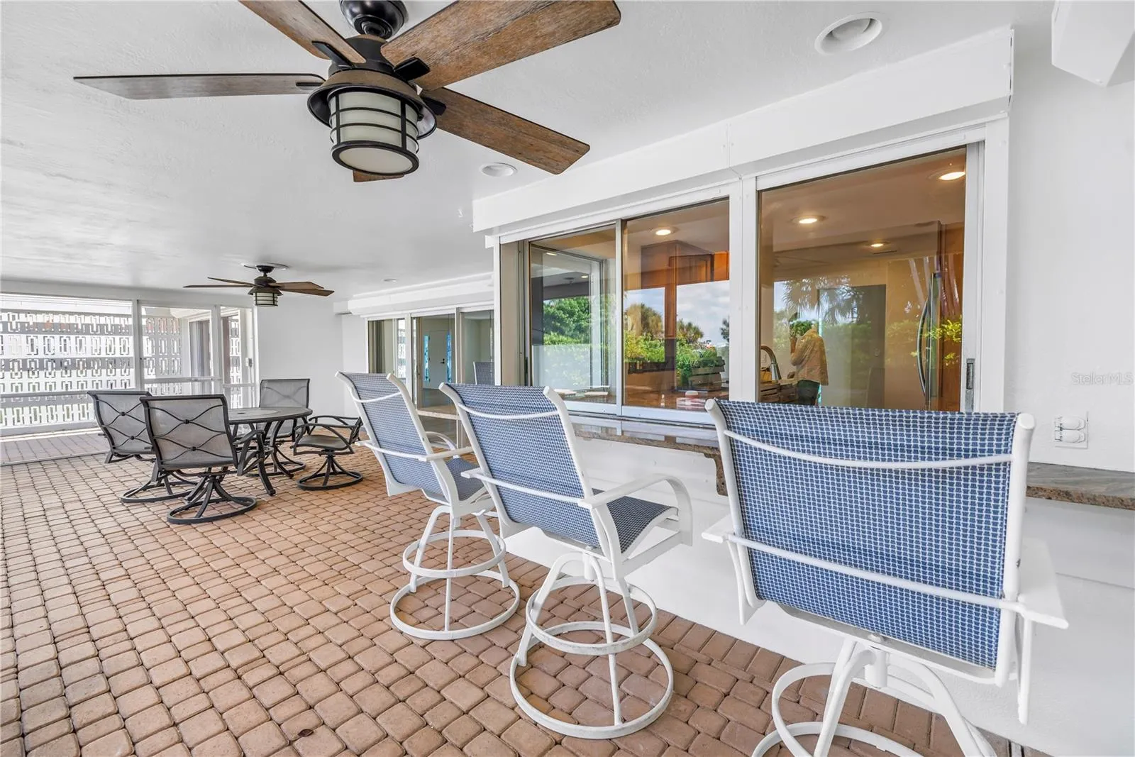 290 MONTE CRISTO BLVD