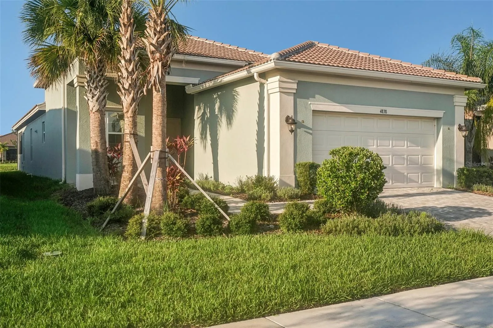 4838 SEVILLA SHORES DR