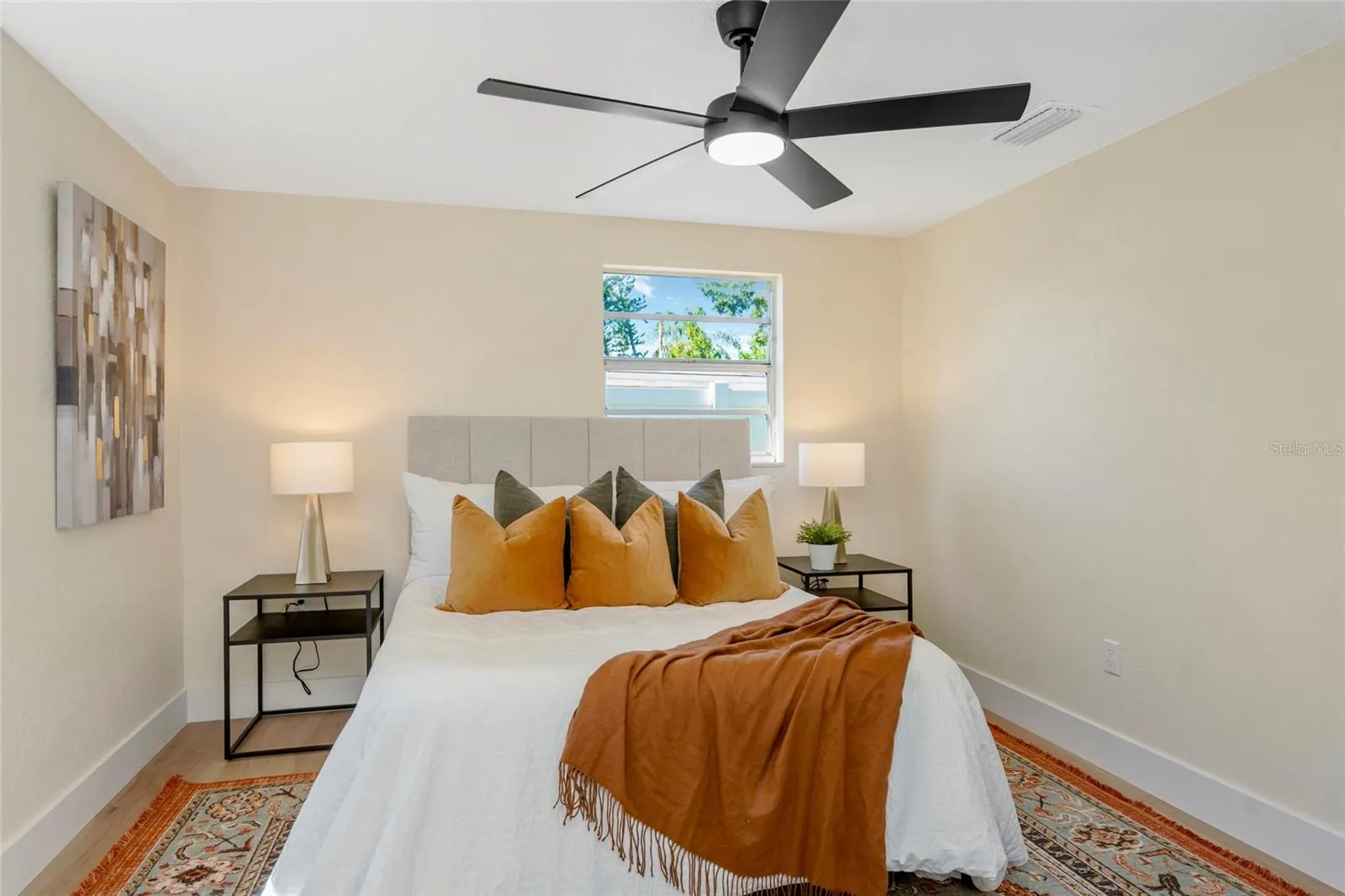 4003 W MONTGOMERY TER