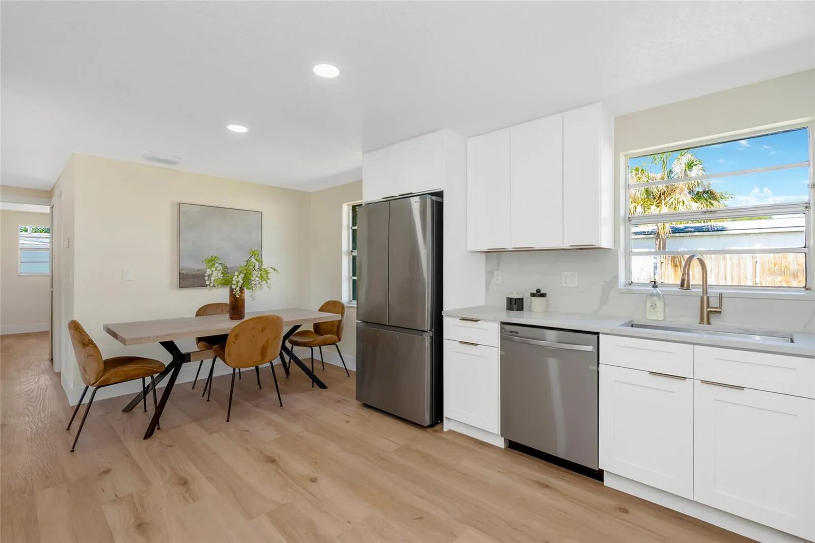4003 W MONTGOMERY TER