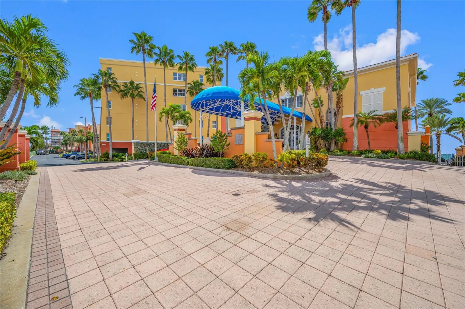 16700 GULF BLVD #524 #524