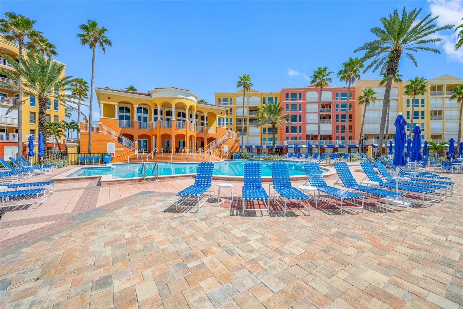 16700 GULF BLVD #524 #524