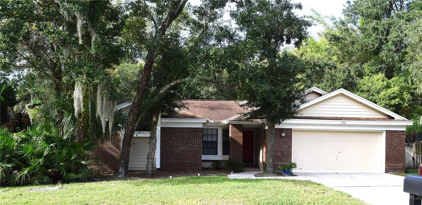 450 CASCADE LN