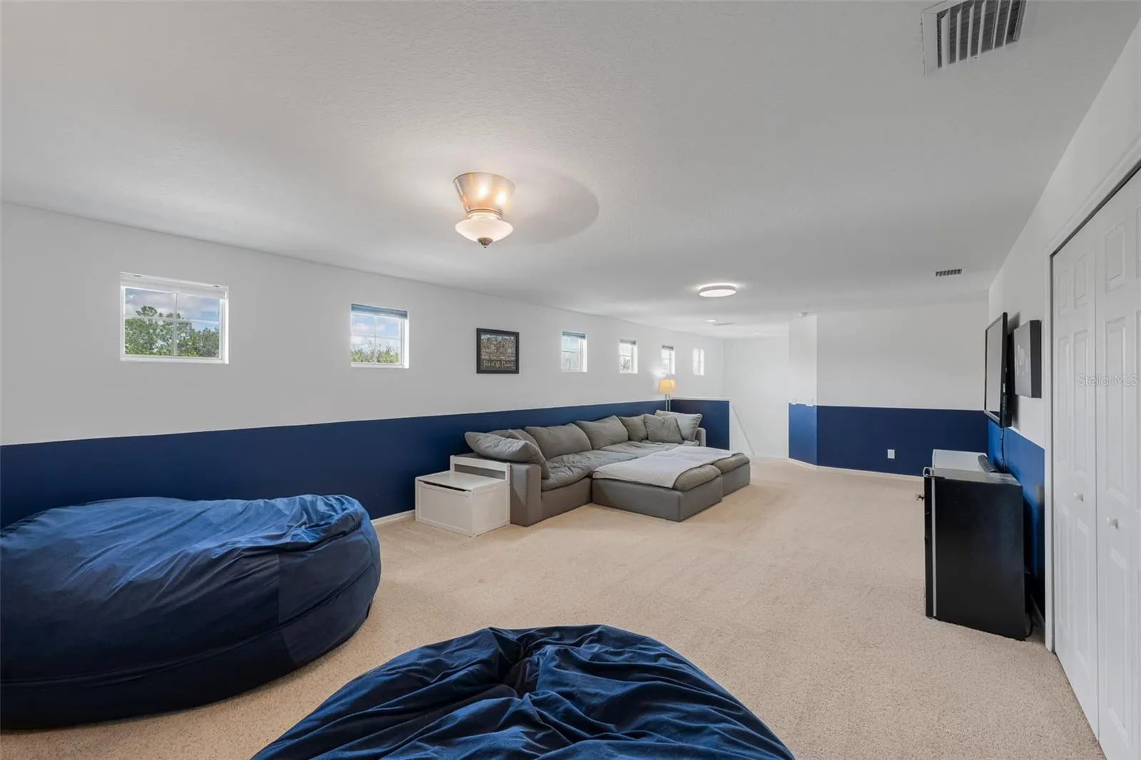 8830 39TH STREET CIR E