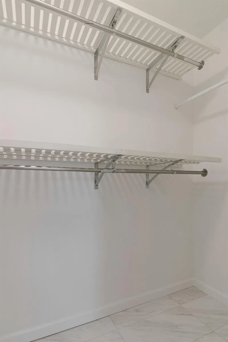 527 S LINCOLN AVE #A205 #A205
