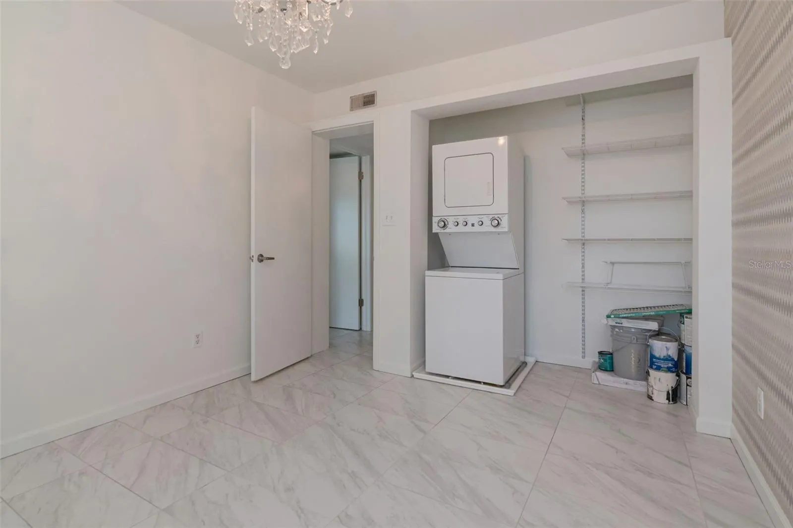 527 S LINCOLN AVE #A205 #A205