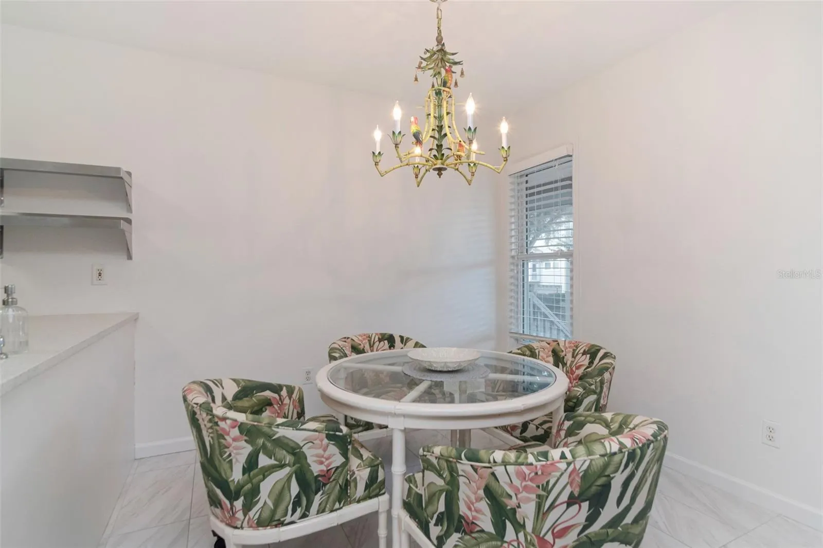 527 S LINCOLN AVE #A205 #A205