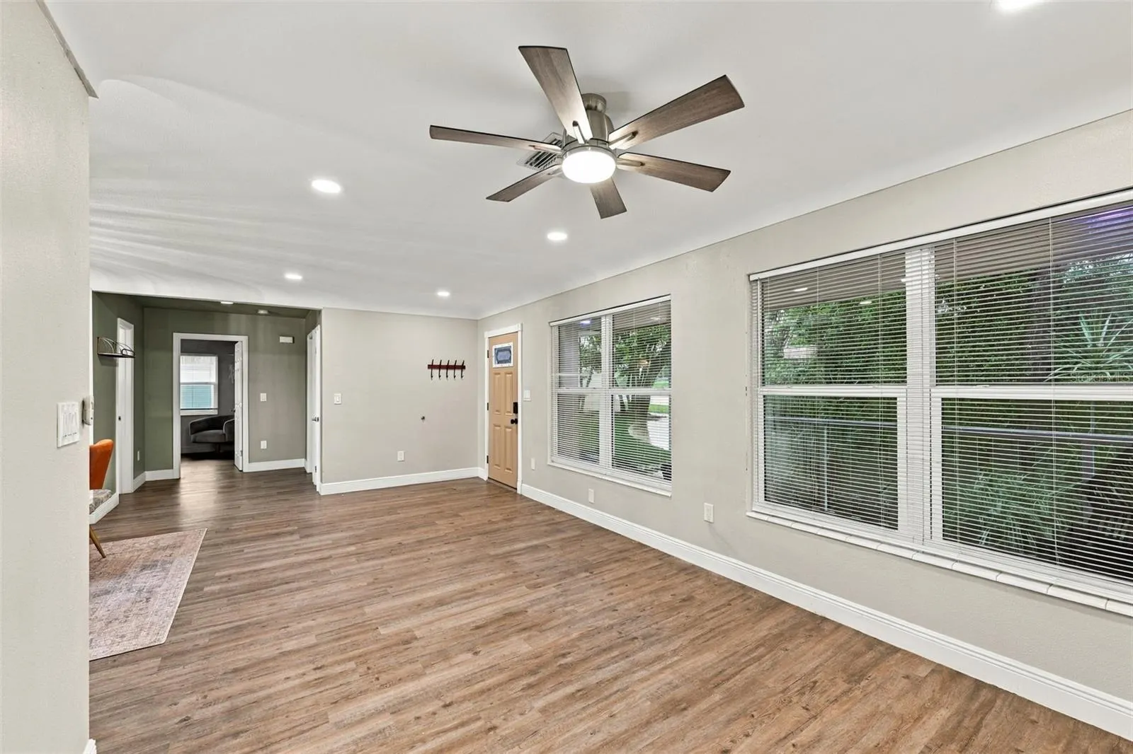 1406 S KEENE RD