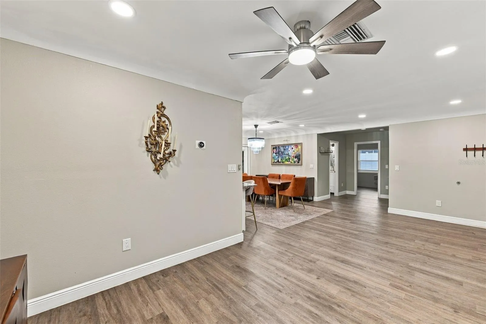 1406 S KEENE RD