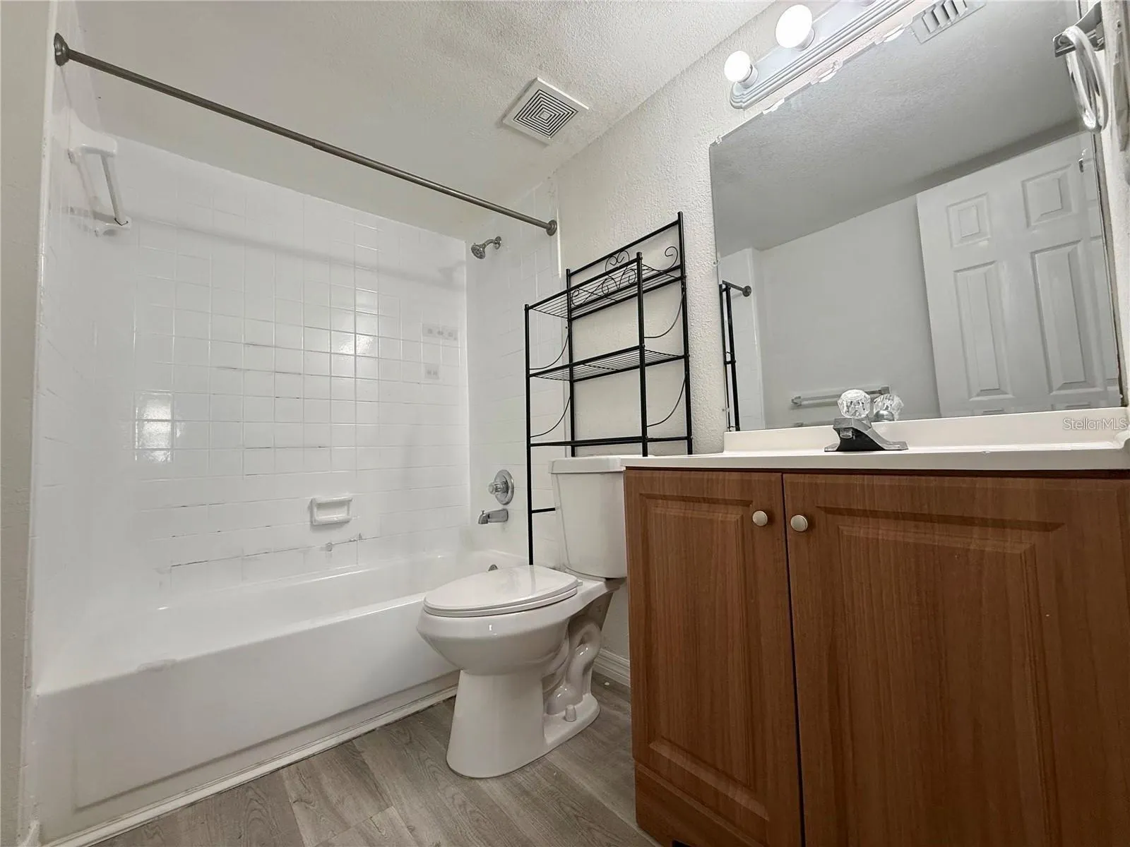 9013 WESTCHESTER CIR #32 #32
