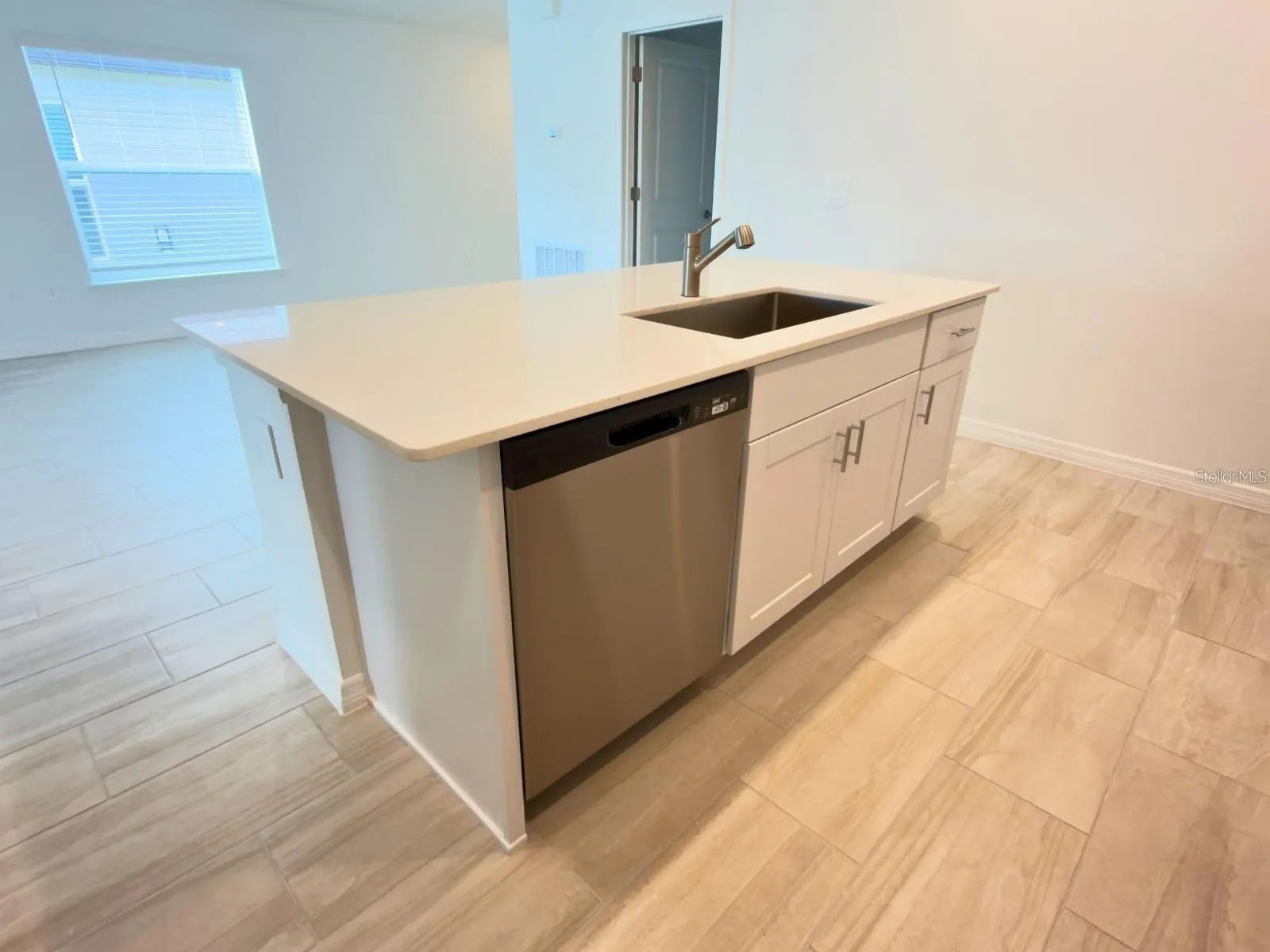 2318 ALLIUM ROSEUM LN
