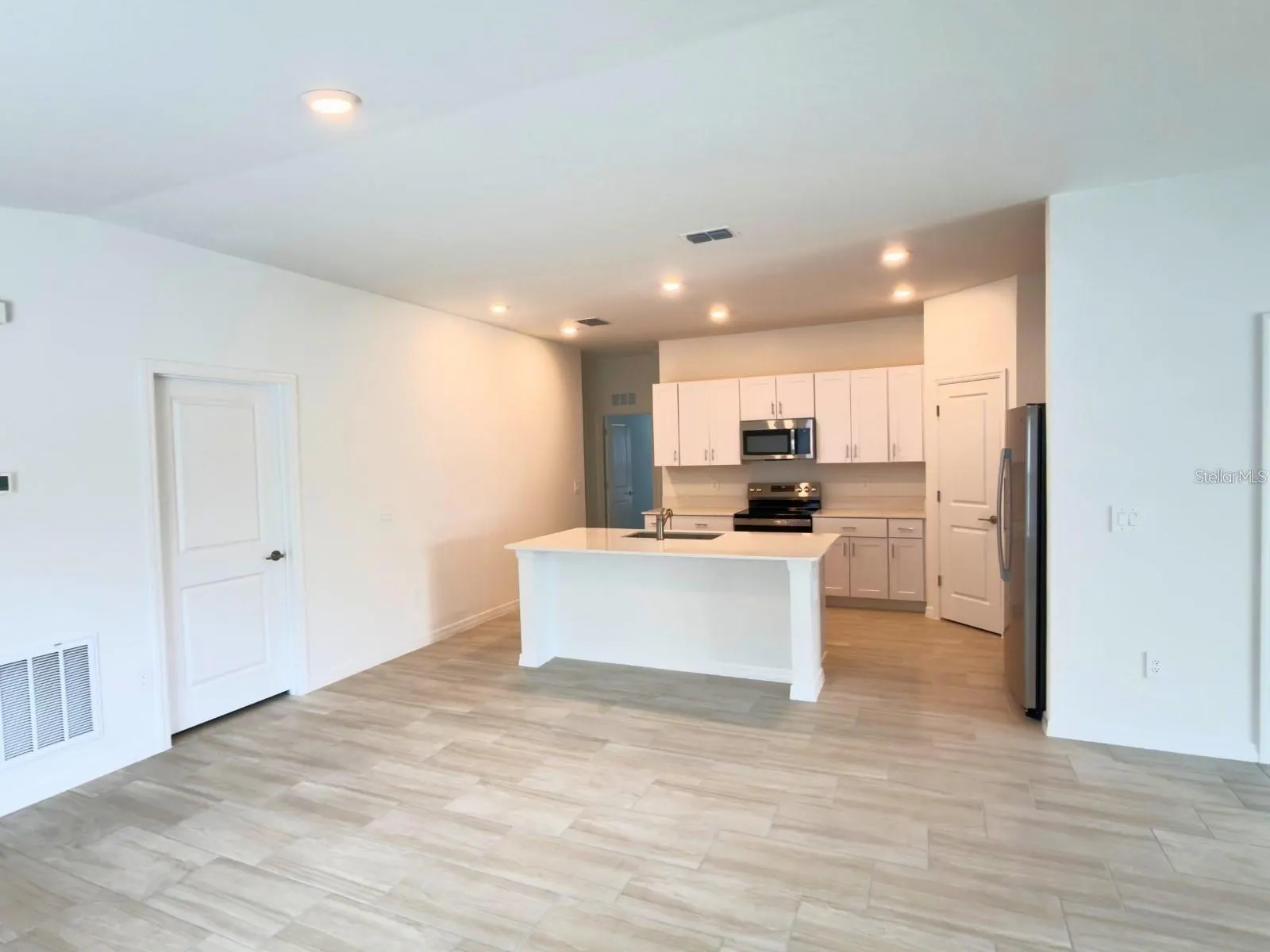2318 ALLIUM ROSEUM LN