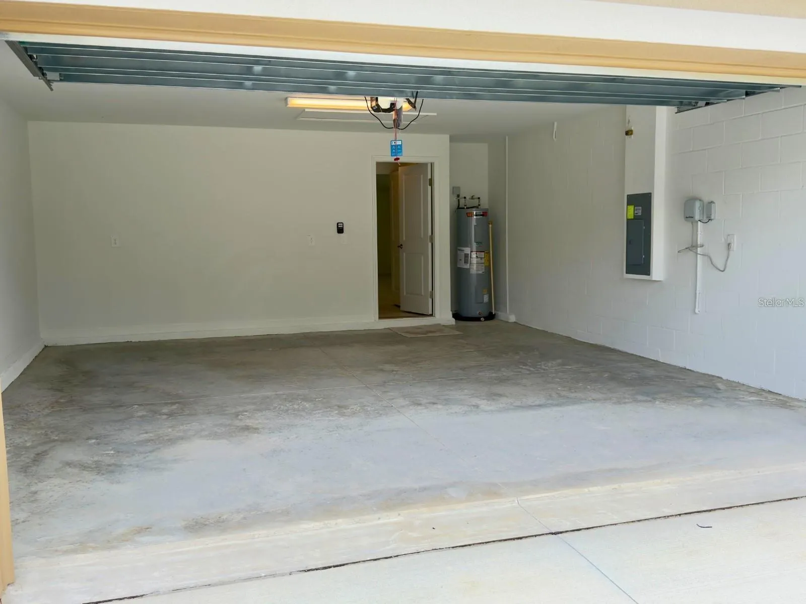 2318 ALLIUM ROSEUM LN