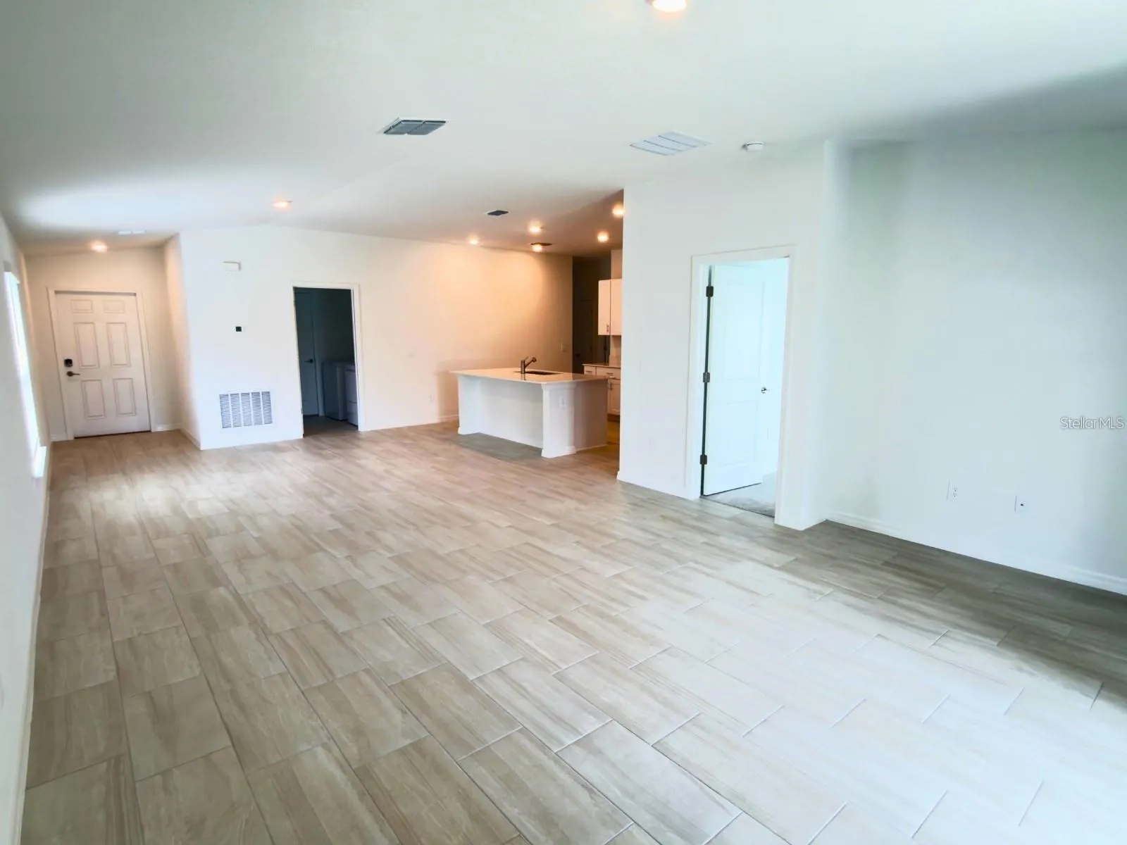 2318 ALLIUM ROSEUM LN