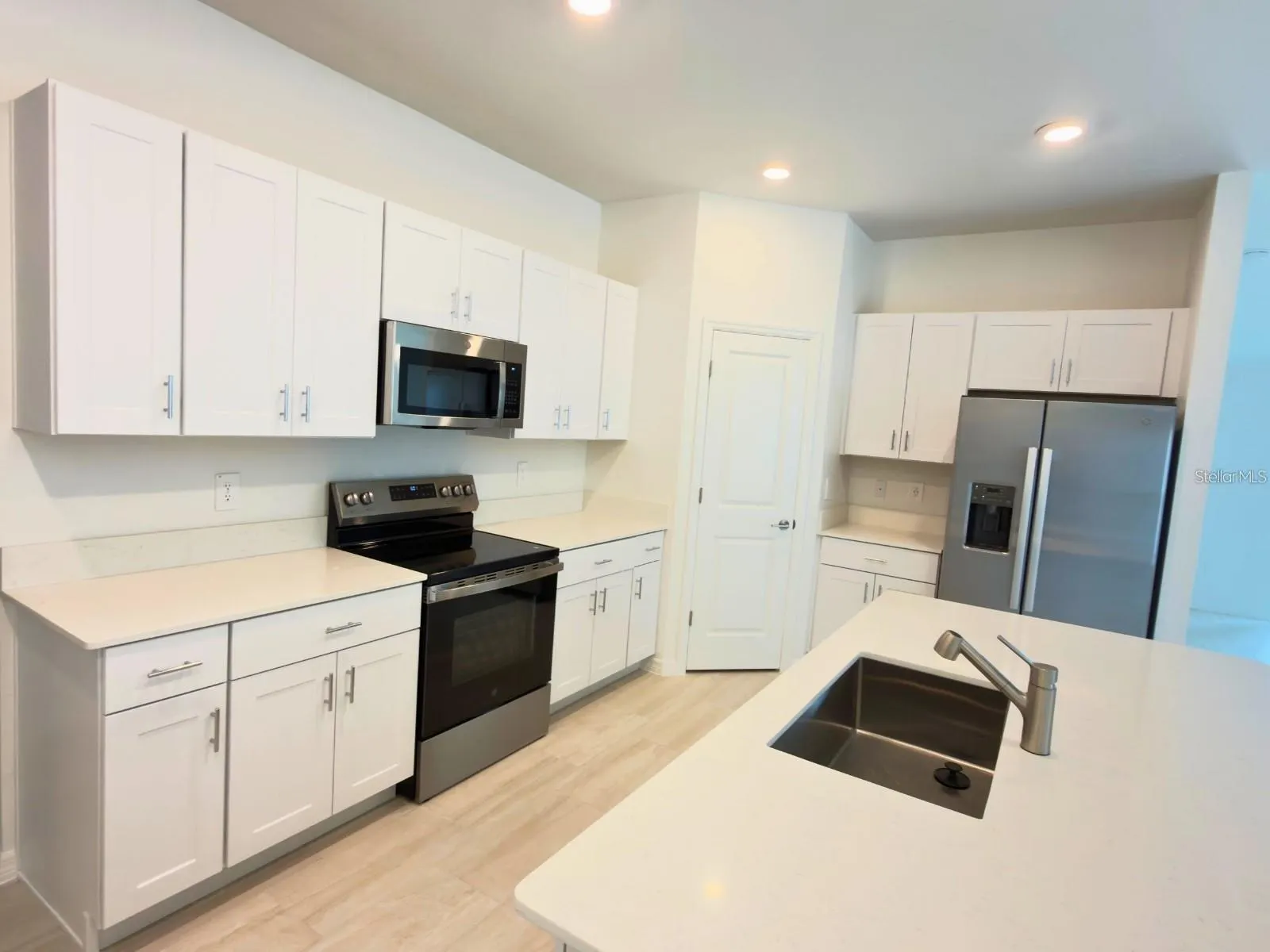 2318 ALLIUM ROSEUM LN