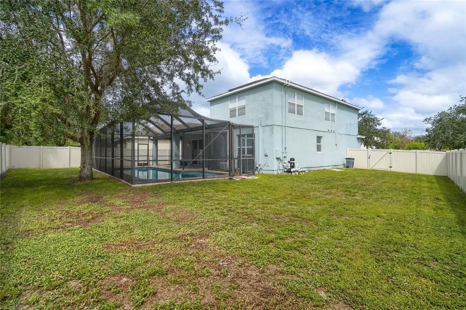 15479 LONG CYPRESS DR