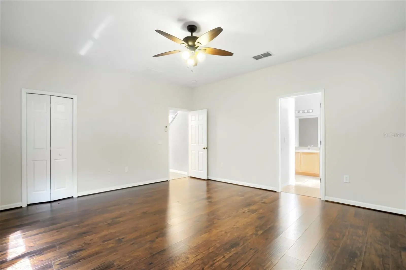 15479 LONG CYPRESS DR