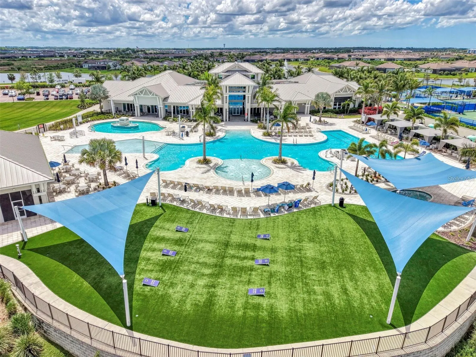 11353 OUTRIGGER PL