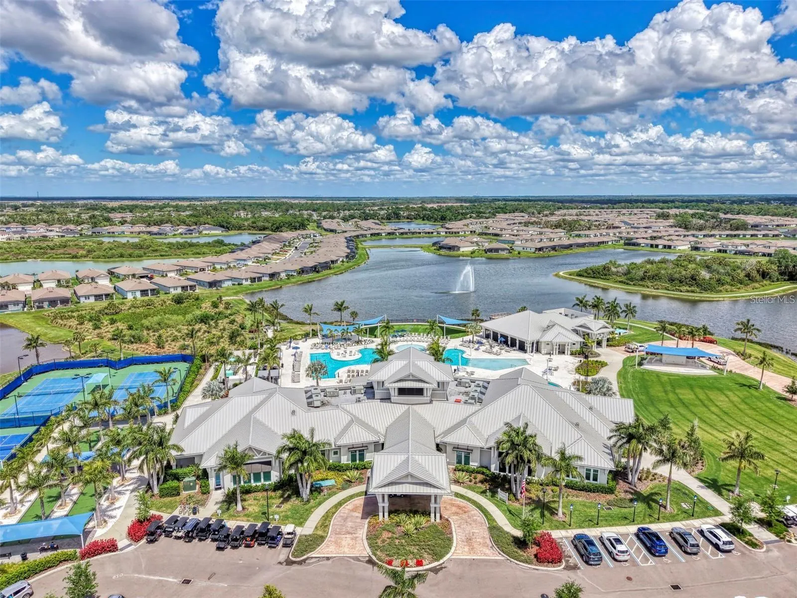 11353 OUTRIGGER PL