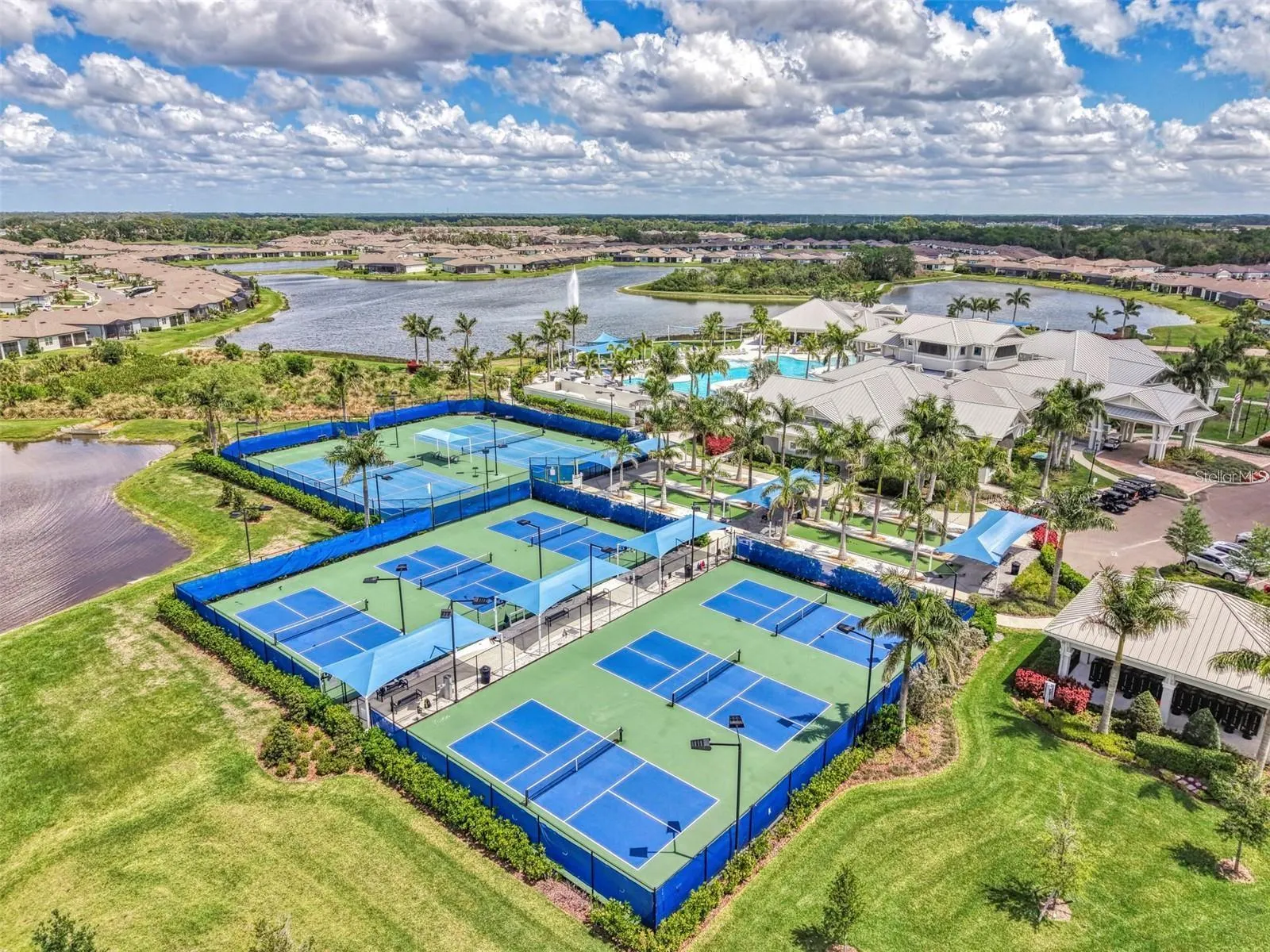 11353 OUTRIGGER PL