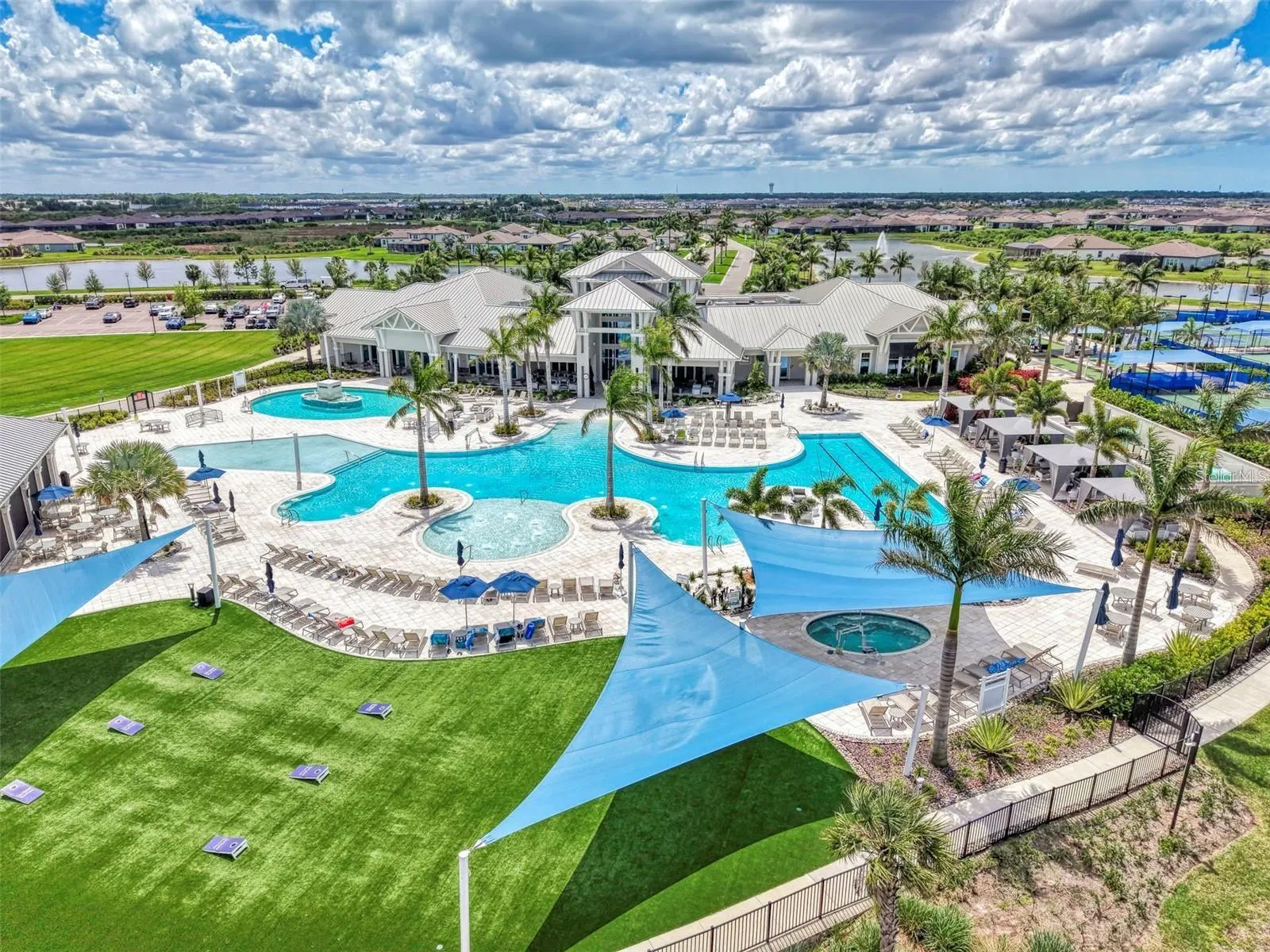 11353 OUTRIGGER PL