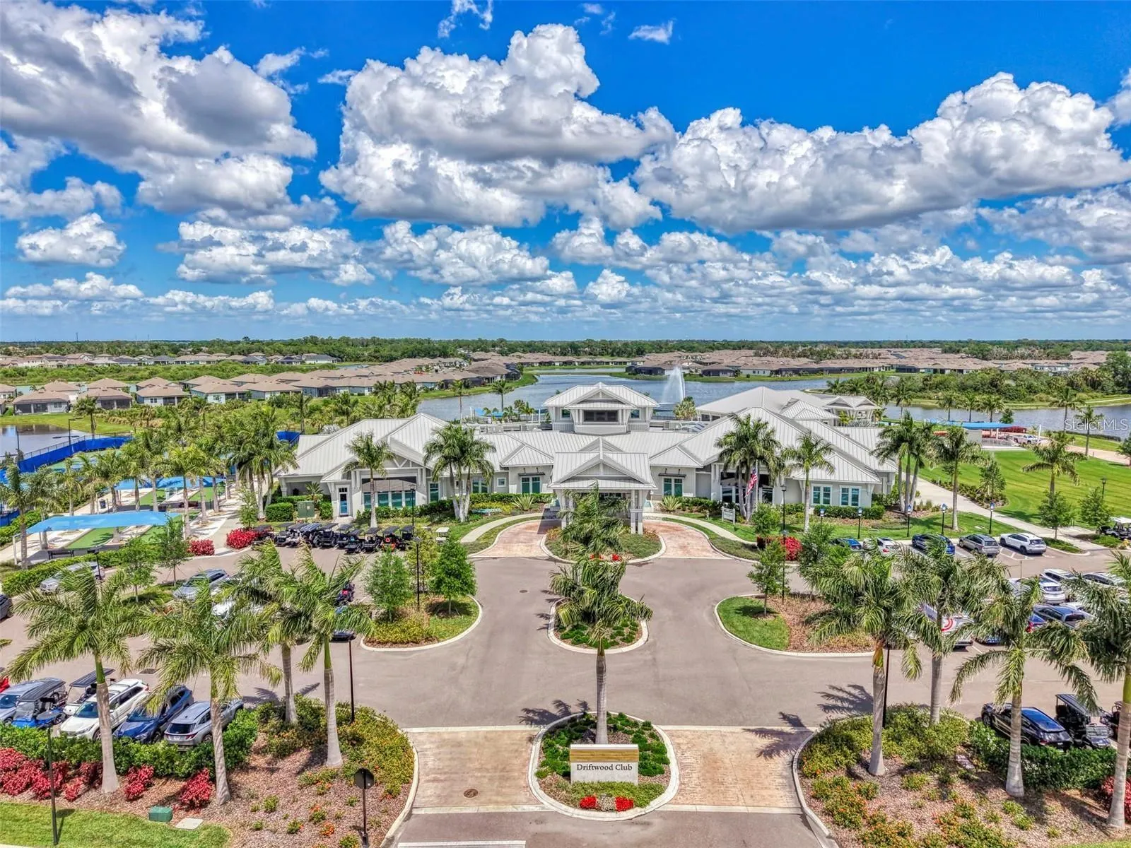 11353 OUTRIGGER PL