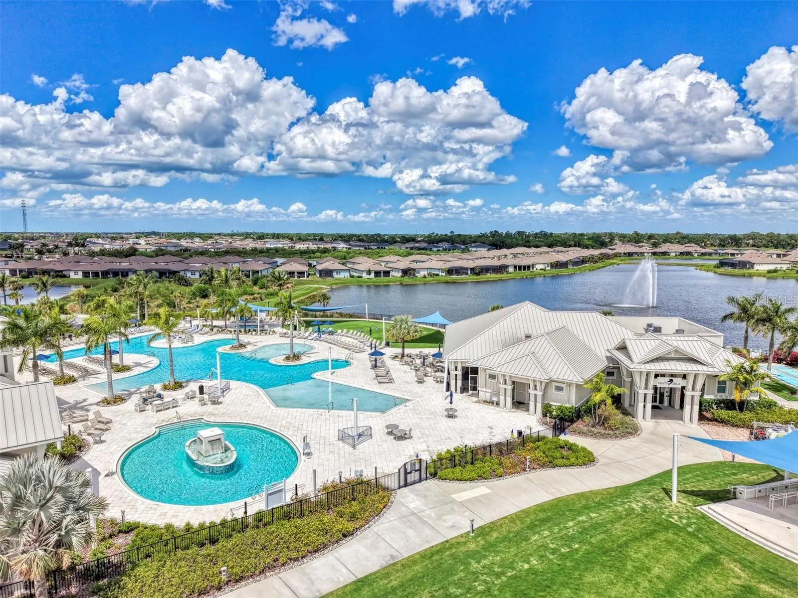 11353 OUTRIGGER PL