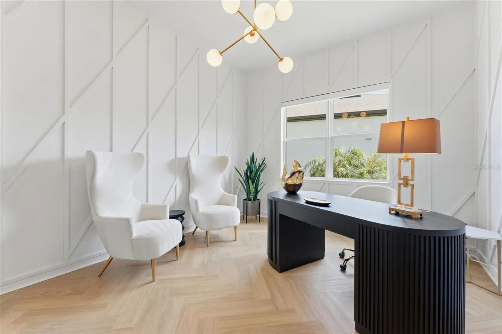 11353 OUTRIGGER PL