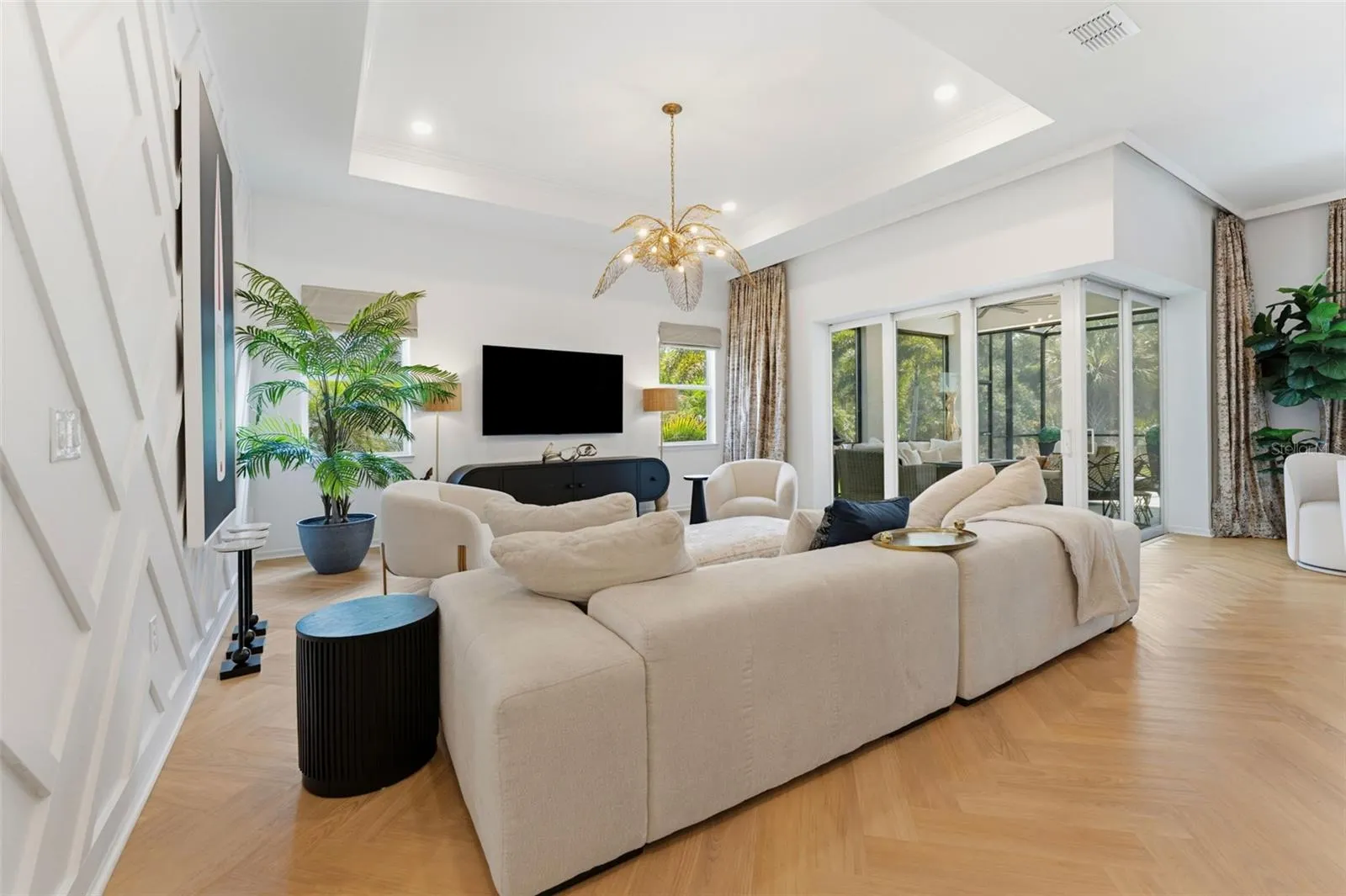 11353 OUTRIGGER PL