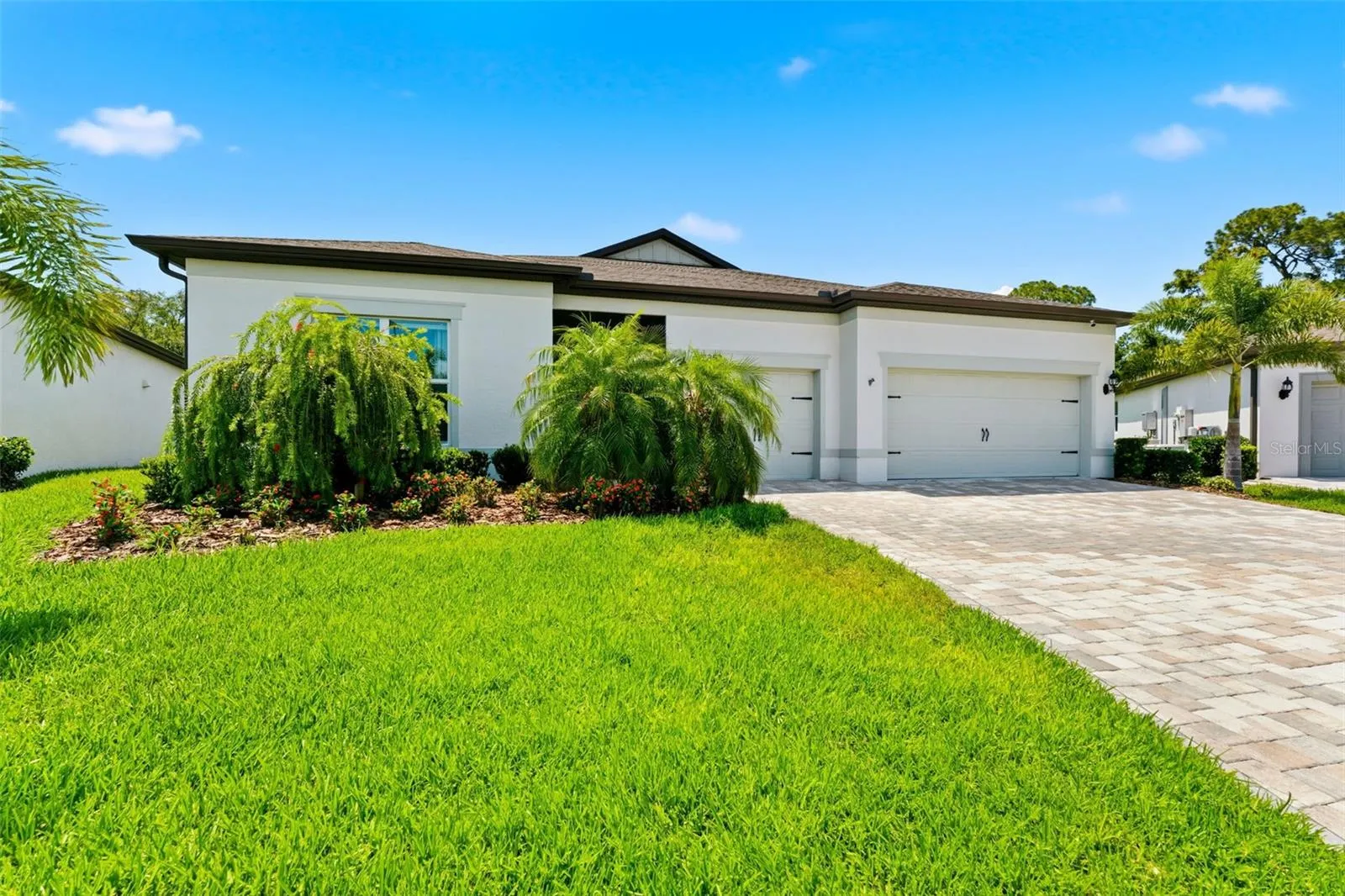11353 OUTRIGGER PL