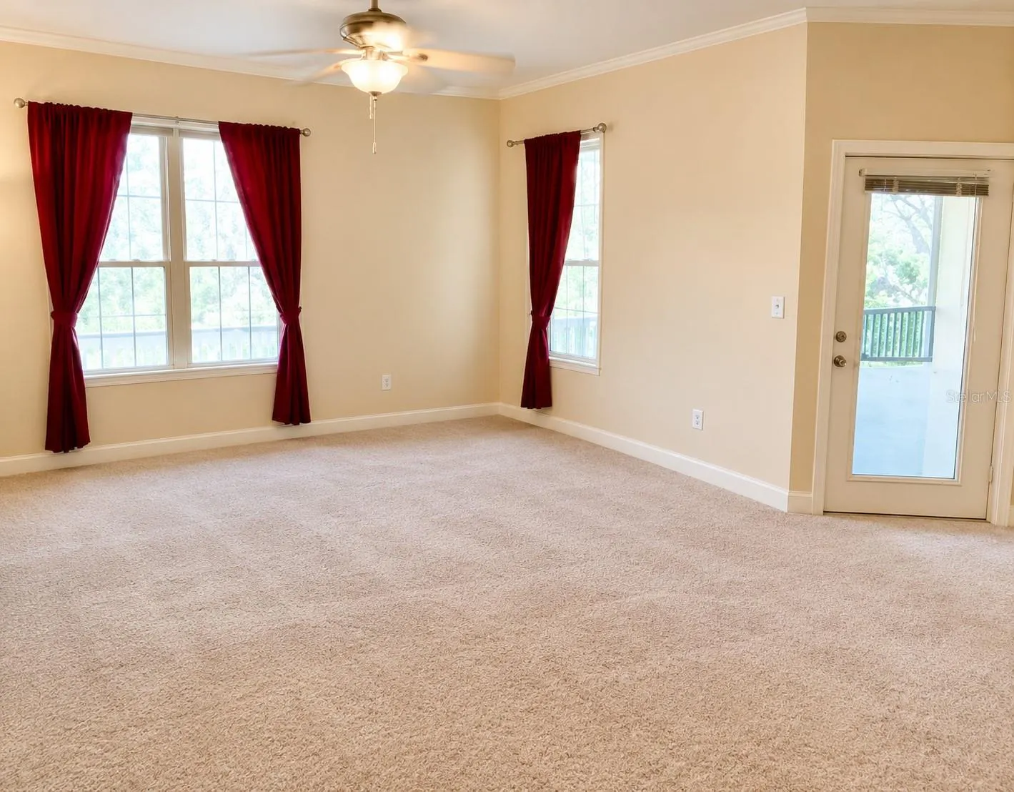 10023 COURTNEY PALMS BLVD #202 #202