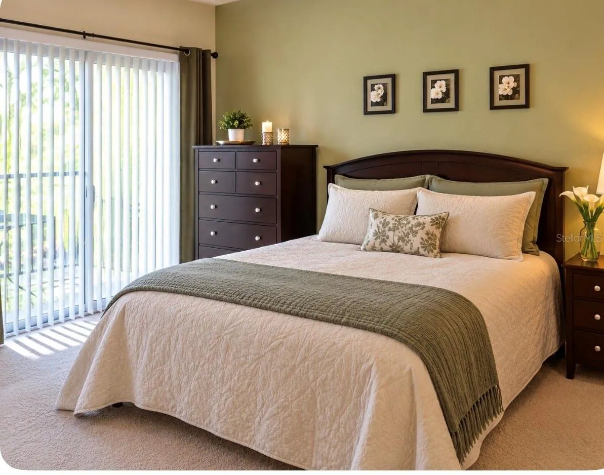 10023 COURTNEY PALMS BLVD #202 #202