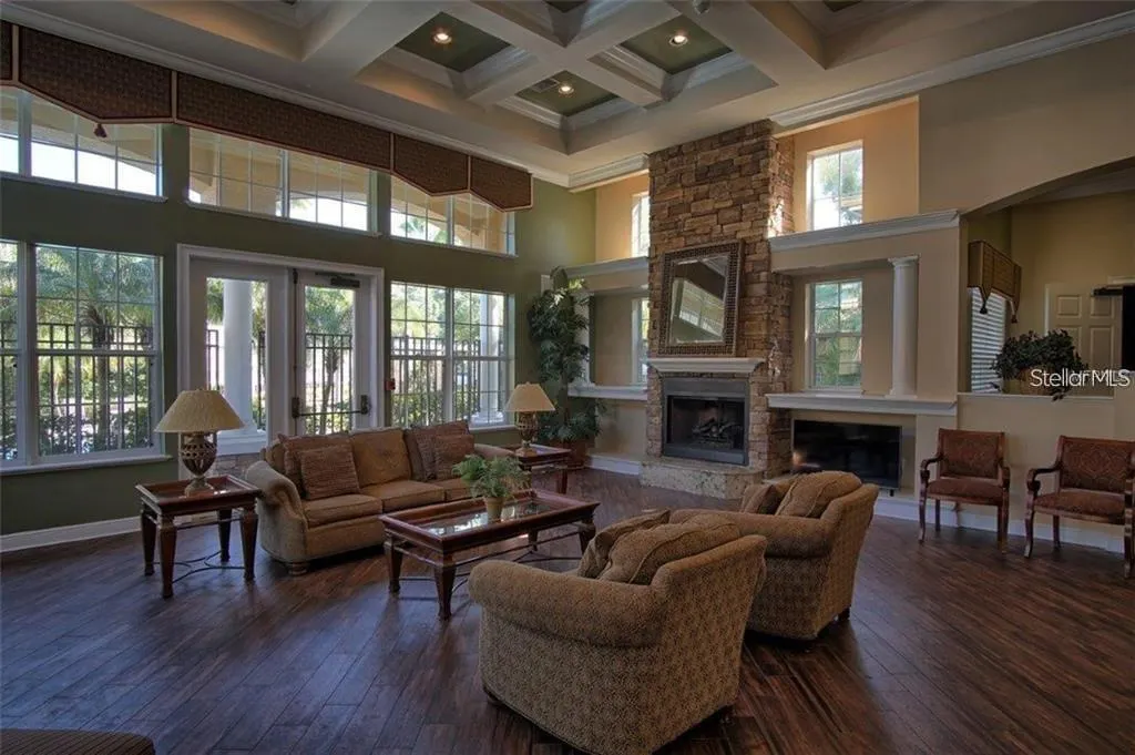 10023 COURTNEY PALMS BLVD #202 #202