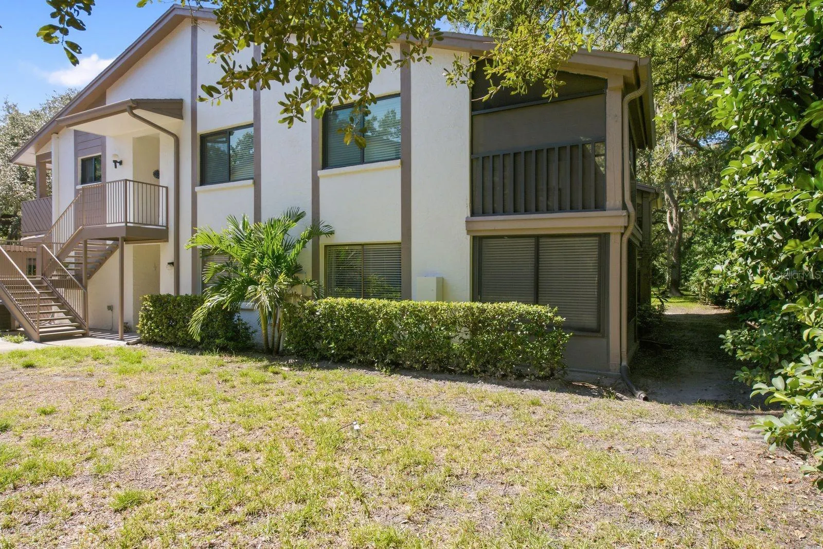 515 MISTLETOE CT #B #B