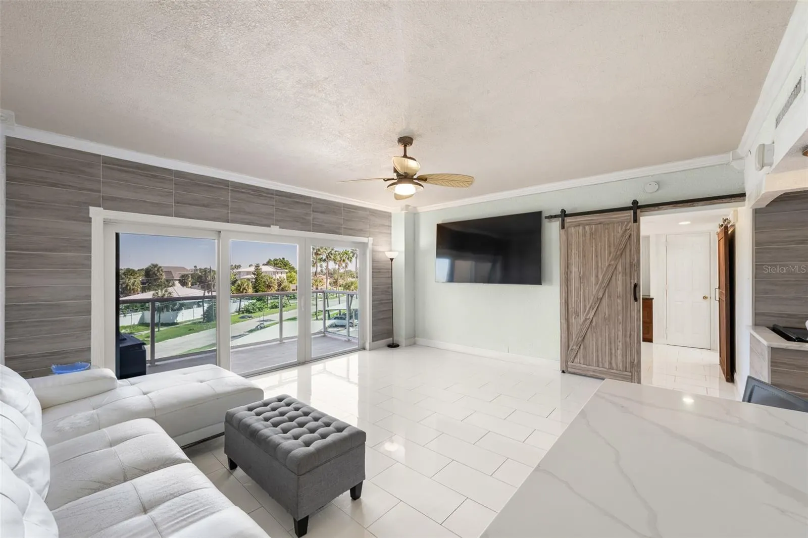 880 MANDALAY AVE #N210 #N210