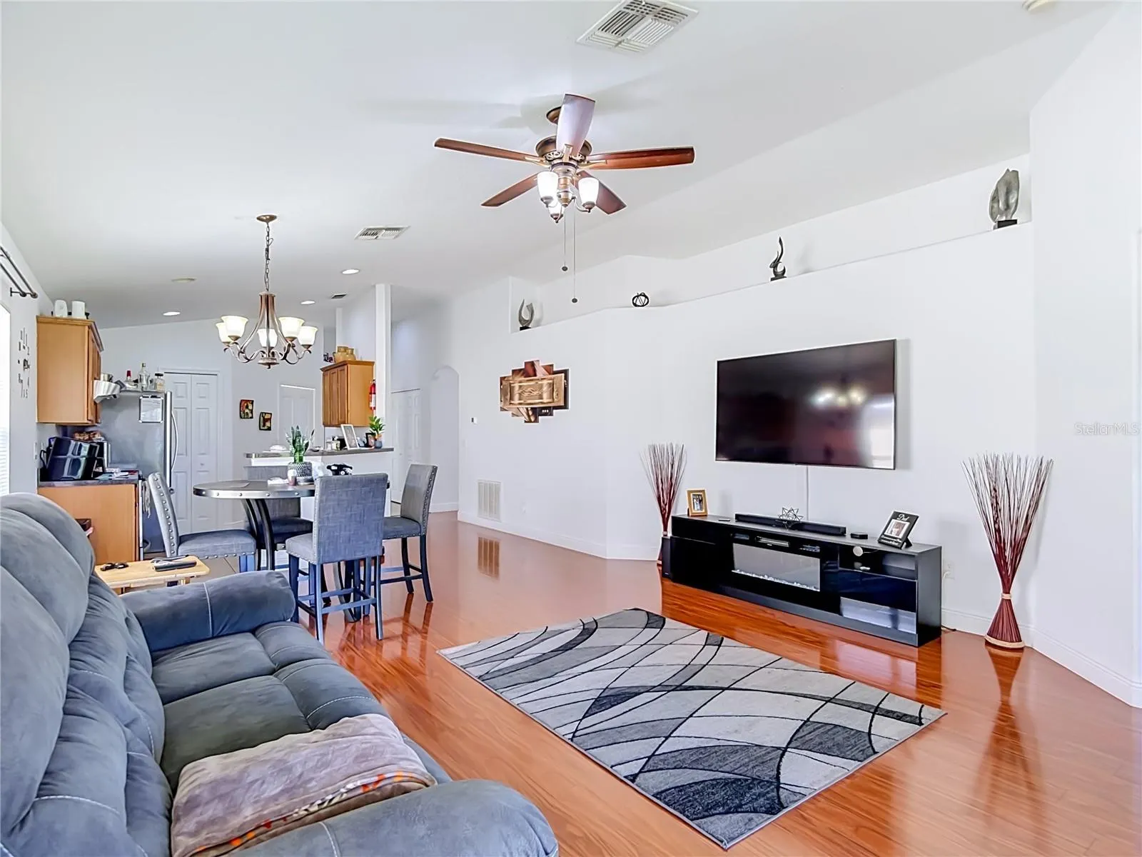 5533 TURTLE CROSSING LOOP