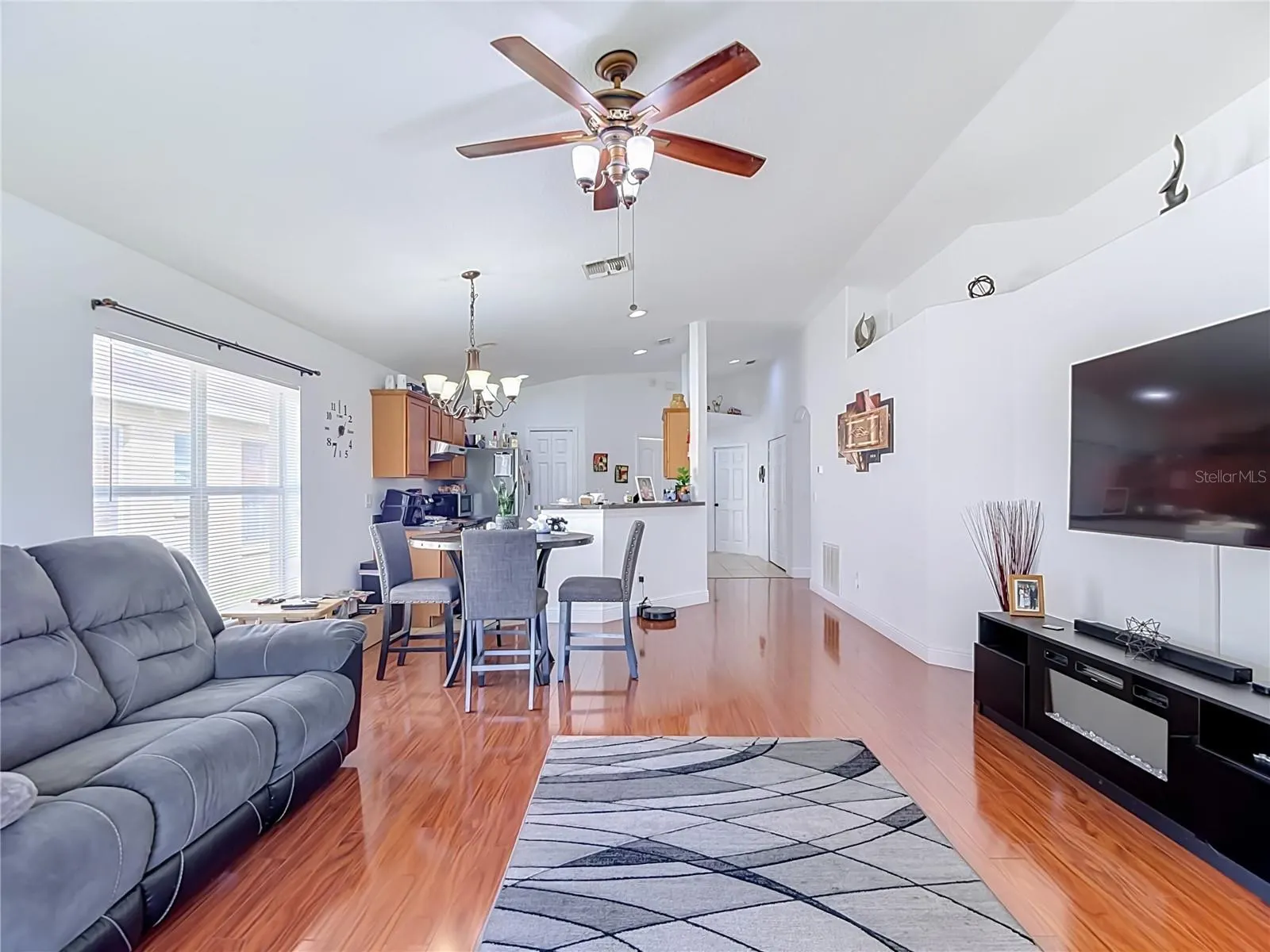 5533 TURTLE CROSSING LOOP