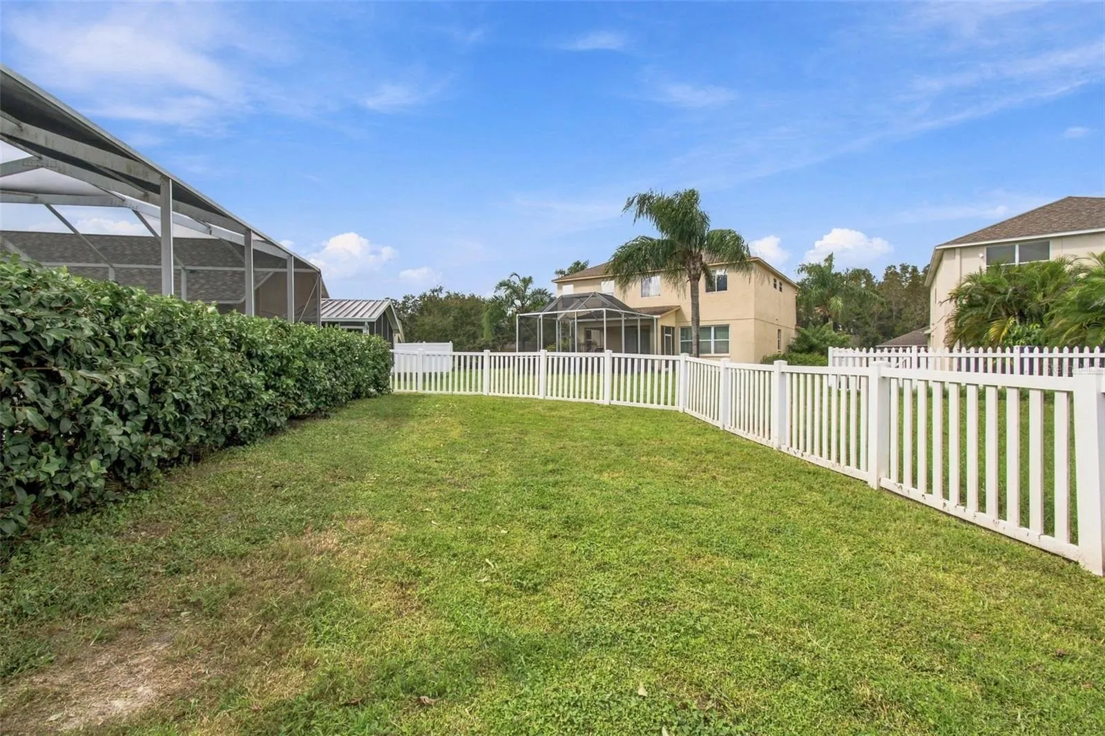 19025 FISHERMANS BEND DR