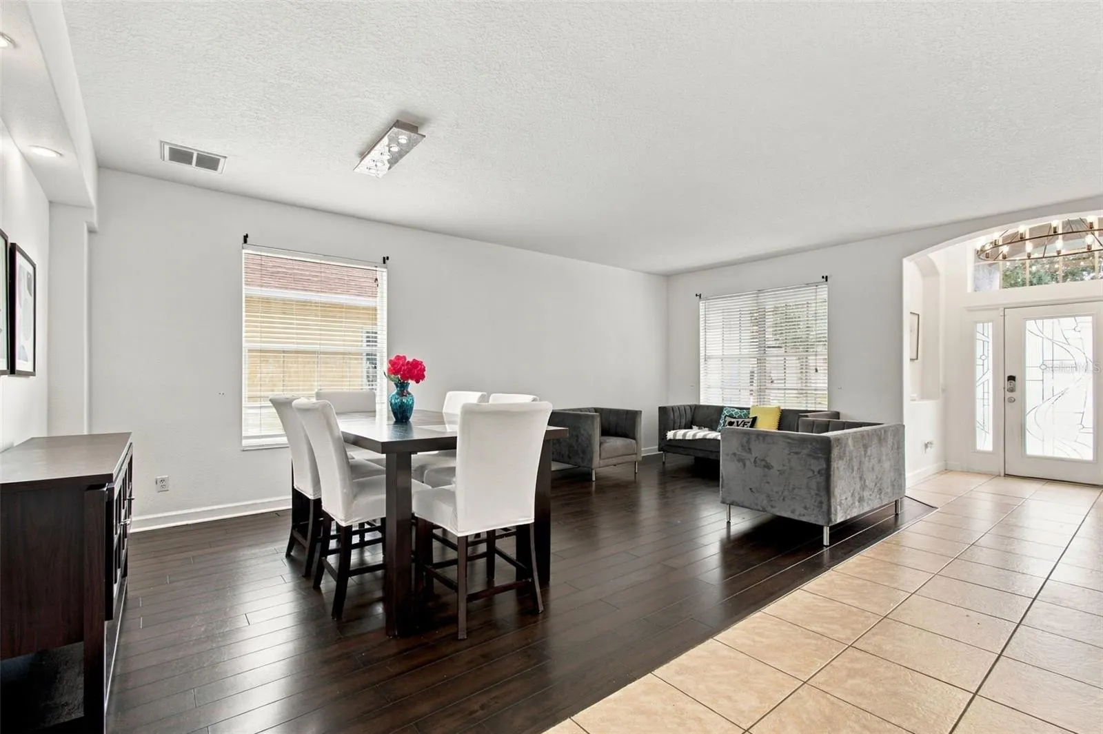 19025 FISHERMANS BEND DR